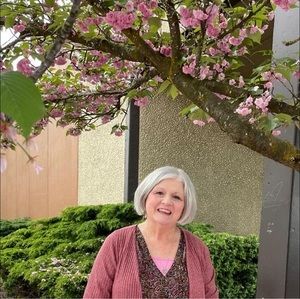 Meet your Posher, Miriam